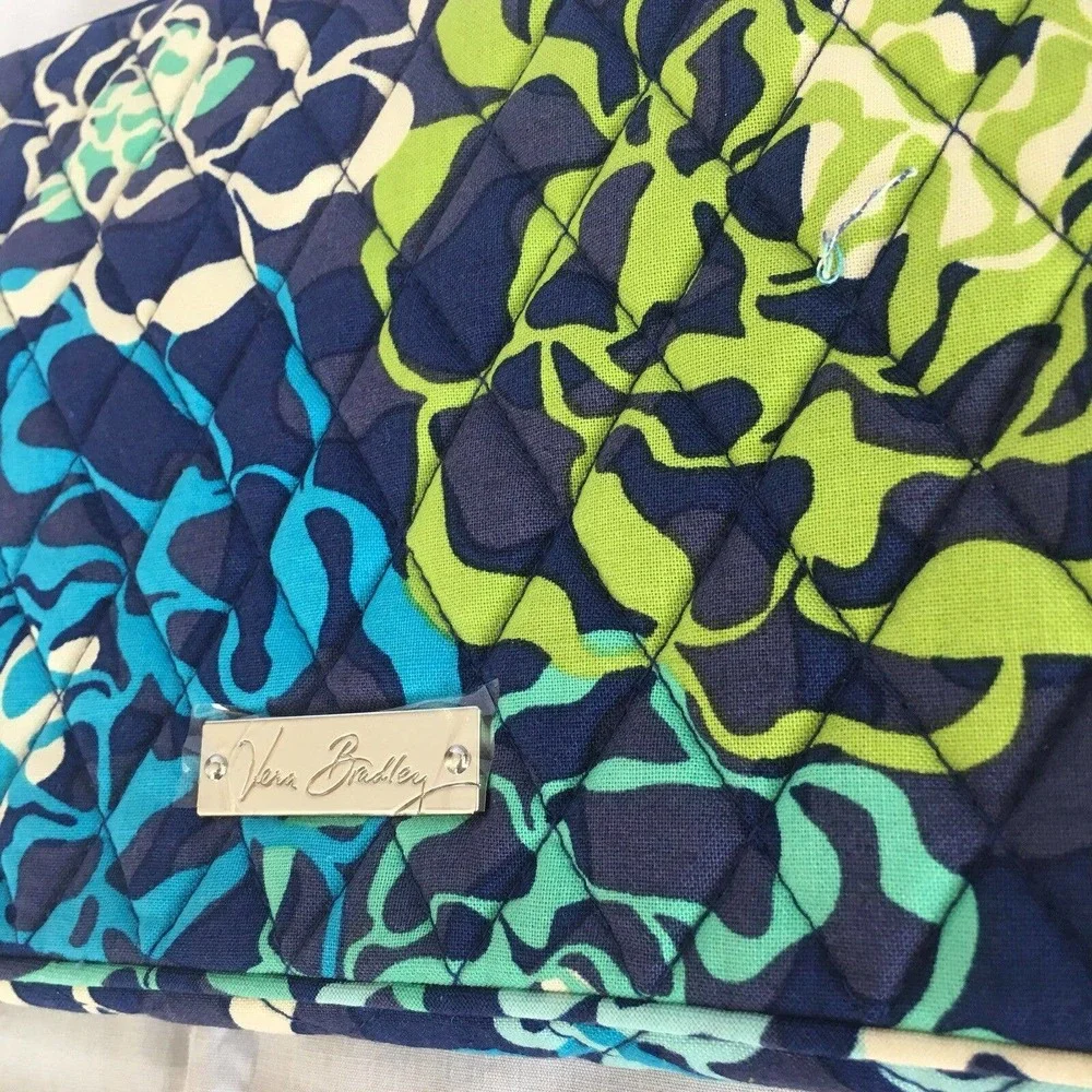 VERA BRADLEY Katalina Blues E-Reader Tablet Sleeve New W Tag Blue Green Floral